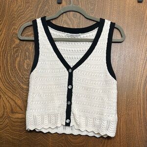 Chic Black and White Knit Vest